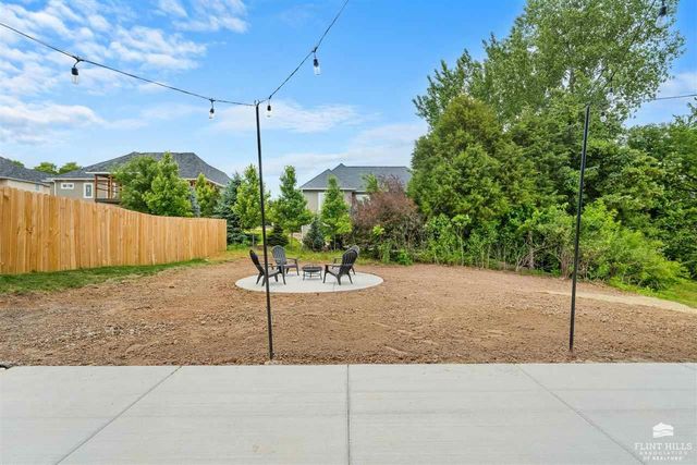 4102 Scenic Crossing, Manhattan, KS 66503