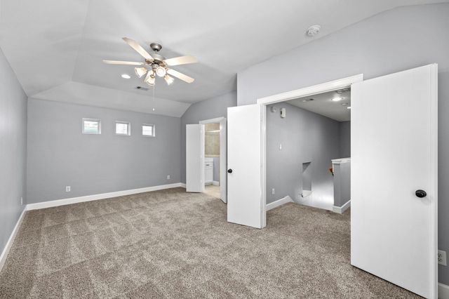 5951 South Loop E 50, Houston, TX 77033