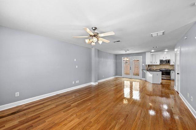 5951 South Loop E 50, Houston, TX 77033