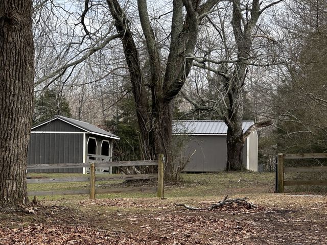 8070 County Road 94, Killen, AL 35645