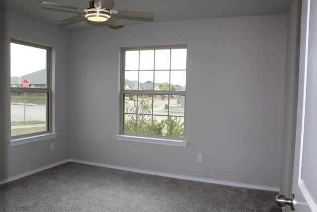 4701 Avion Drive, Sanger, TX 76266