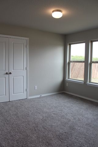 4701 Avion Drive, Sanger, TX 76266