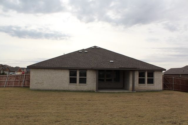 4701 Avion Drive, Sanger, TX 76266