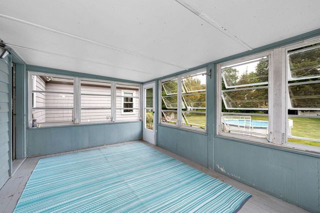 16 Central St, Wakefield, MA 01880