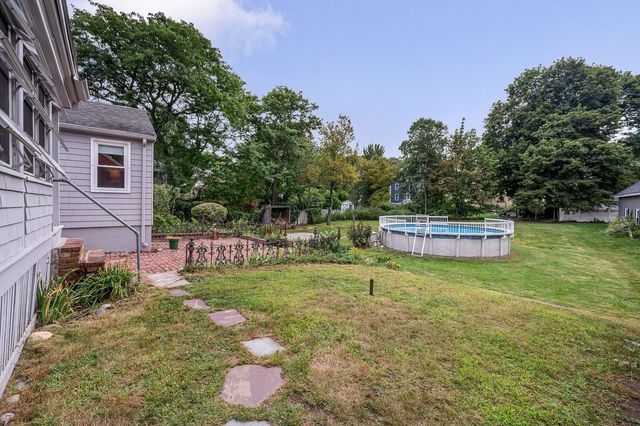 16 Central St, Wakefield, MA 01880