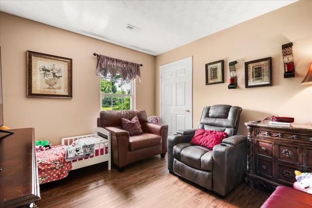 341 Burchwood Drive, Berea, KY 40403