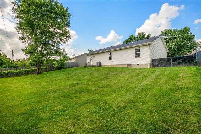 341 Burchwood Drive, Berea, KY 40403