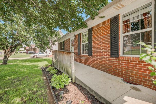 341 Burchwood Drive, Berea, KY 40403
