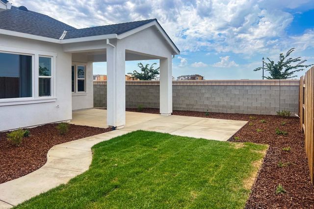516 Summerville Ct, Roseville, CA 95747