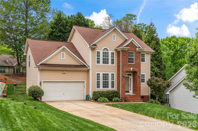 729 Knightswood Road, Fort Mill, SC 29708