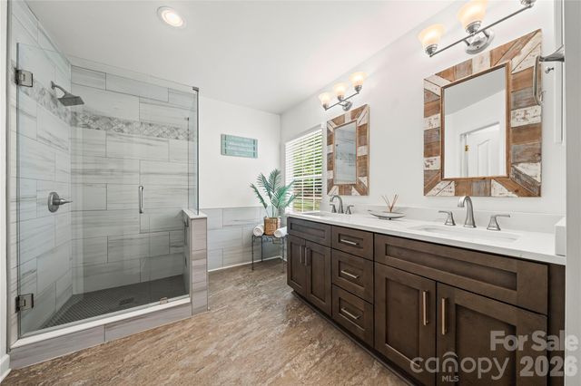 729 Knightswood Road, Fort Mill, SC 29708