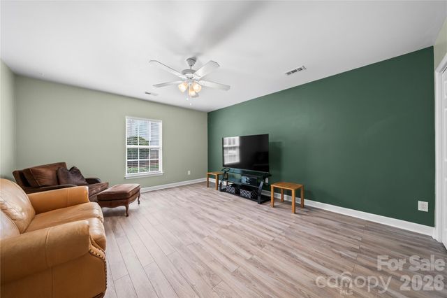 729 Knightswood Road, Fort Mill, SC 29708