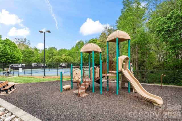 729 Knightswood Road, Fort Mill, SC 29708