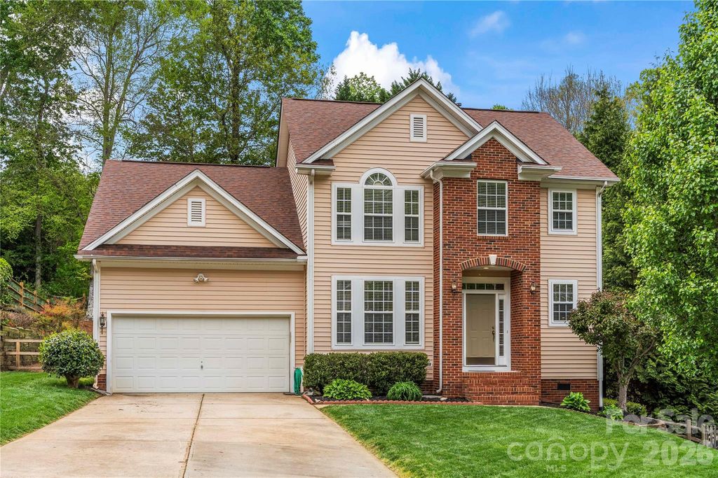 729 Knightswood Road, Fort Mill, SC 29708