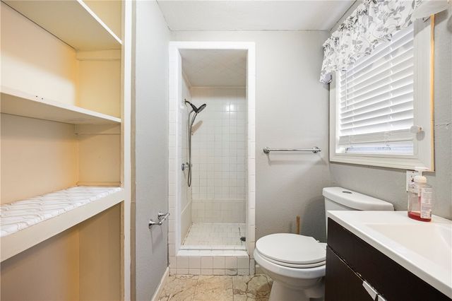 1138 Concho St, Corpus Christi, TX 78407