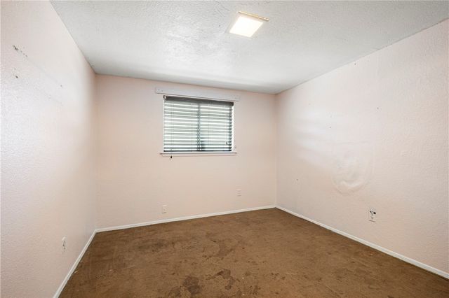 1138 Concho St, Corpus Christi, TX 78407