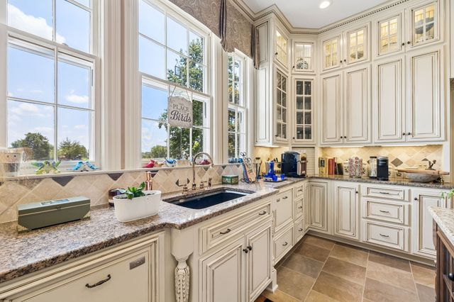 4767 Eagleville Pike, Chapel Hill, TN 37034