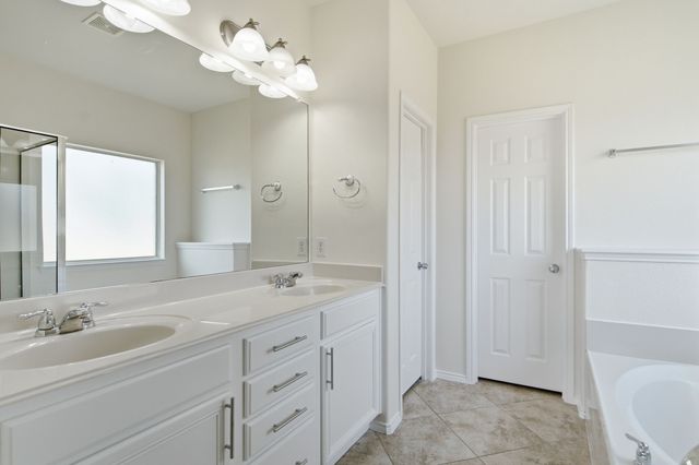 15636 Gatehouse Drive, Fort Worth, TX 76262