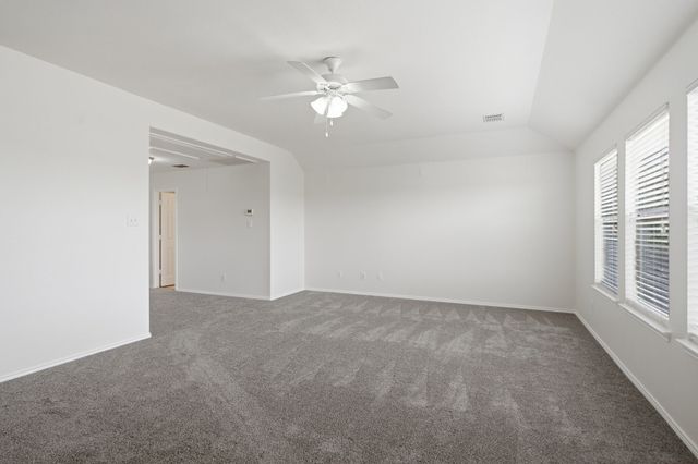 15636 Gatehouse Drive, Fort Worth, TX 76262
