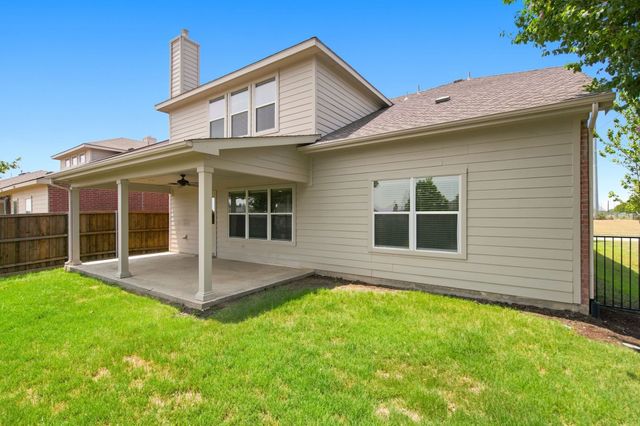 15636 Gatehouse Drive, Fort Worth, TX 76262