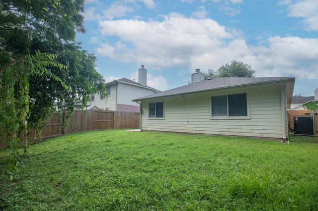 16510 Pademelon Drive, Sugar Land, TX 77498
