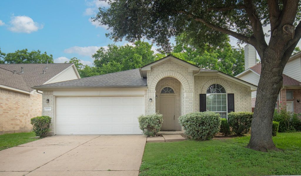 16510 Pademelon Drive, Sugar Land, TX 77498