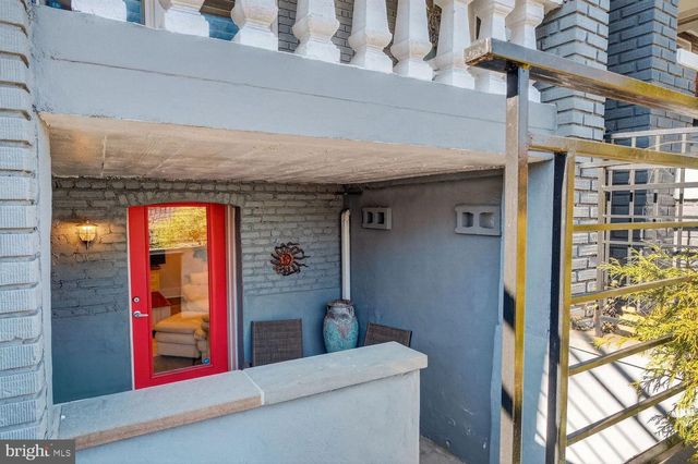 2214 NORTH CAPITOL ST NW, Washington, DC 20002