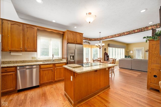 13061 New Britton Drive, Fishers, IN 46038