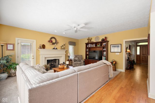 13061 New Britton Drive, Fishers, IN 46038