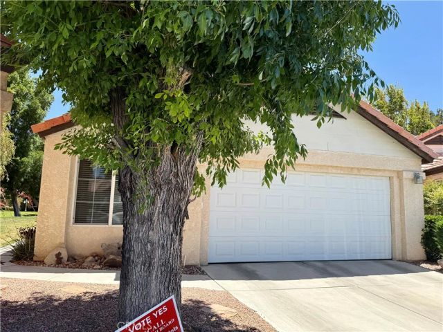 19078 Stoddard, Apple Valley, CA 92308