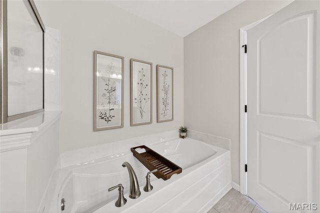 846 Upland Loop, O'fallon, MO 63368