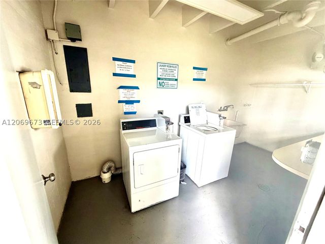 3922 NE 166th St S306, North Miami Beach, FL 33160