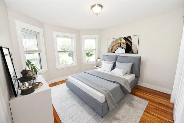 9 Bailey St 3, Boston, MA 02124