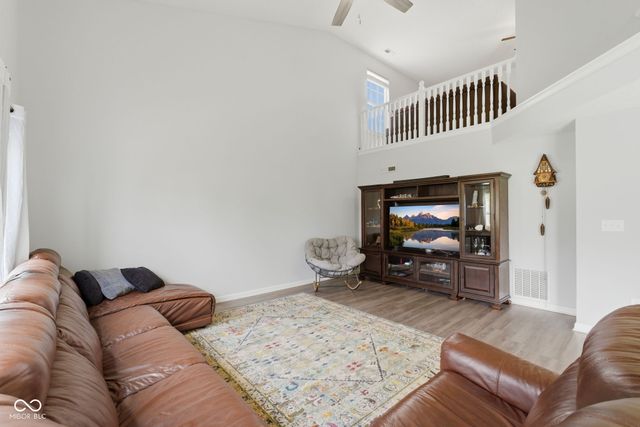 1662 Sagemeadow Drive, Brownsburg, IN 46112