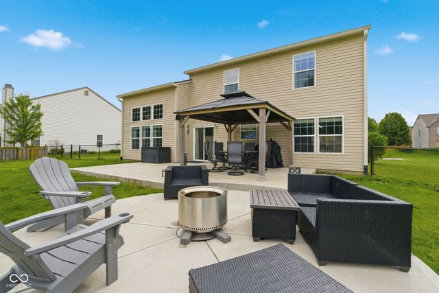 1662 Sagemeadow Drive, Brownsburg, IN 46112
