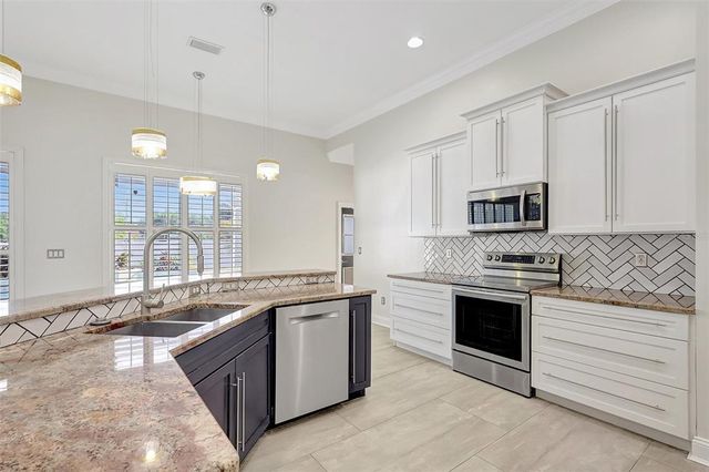 2863 DUNCAN TREE CIRCLE, Valrico, FL 33594