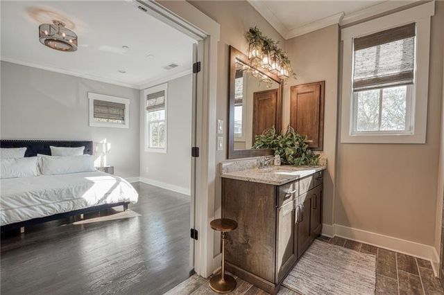 984 Memorial Walk SE, Atlanta, GA 30316