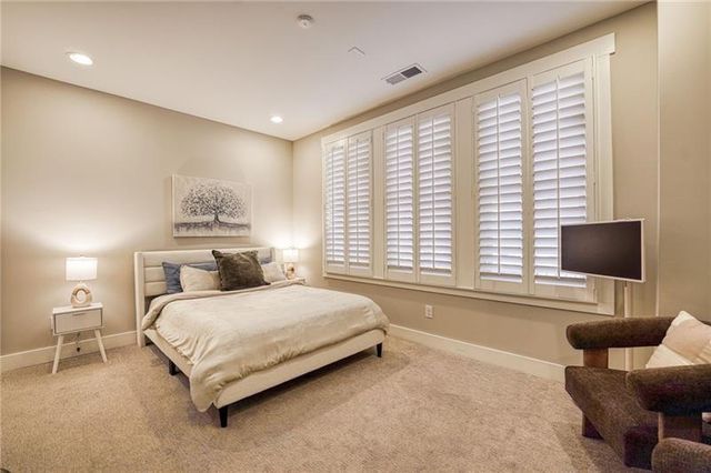 984 Memorial Walk SE, Atlanta, GA 30316