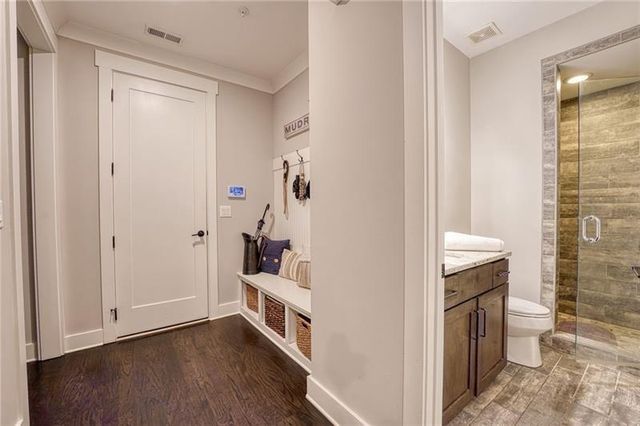 984 Memorial Walk SE, Atlanta, GA 30316