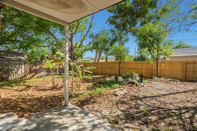 2147 CORAL WAY, Largo, FL 33771