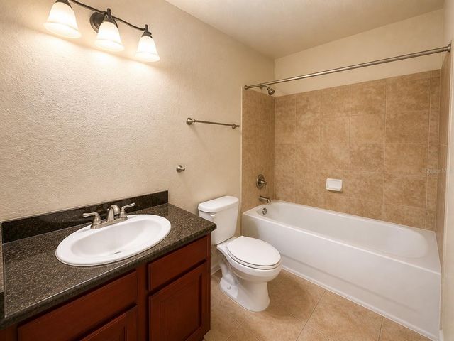 907 CHARO PARKWAY 915, Davenport, FL 33897