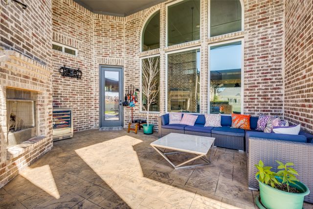 1404 S Pecan Parkway, Northlake, TX 76247