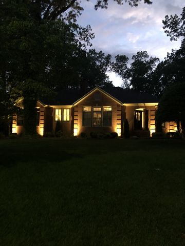 106 Blanton Ct, Tullahoma, TN 37388