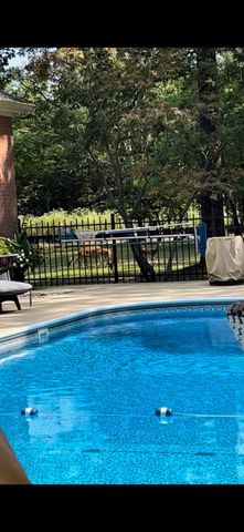 106 Blanton Ct, Tullahoma, TN 37388