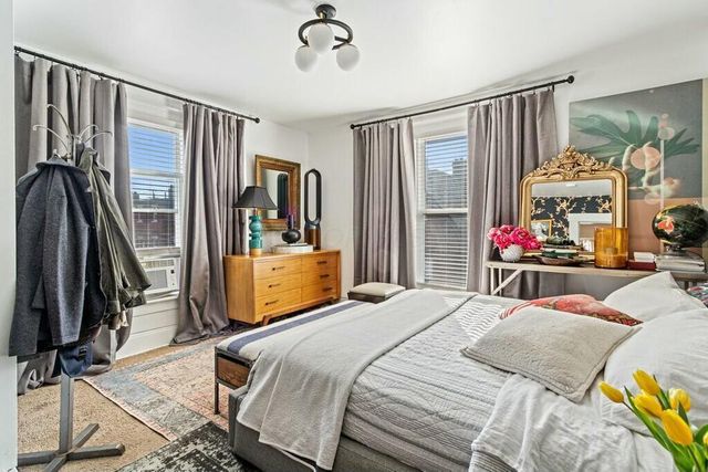 383 Schiller Alley, Columbus, OH 43206