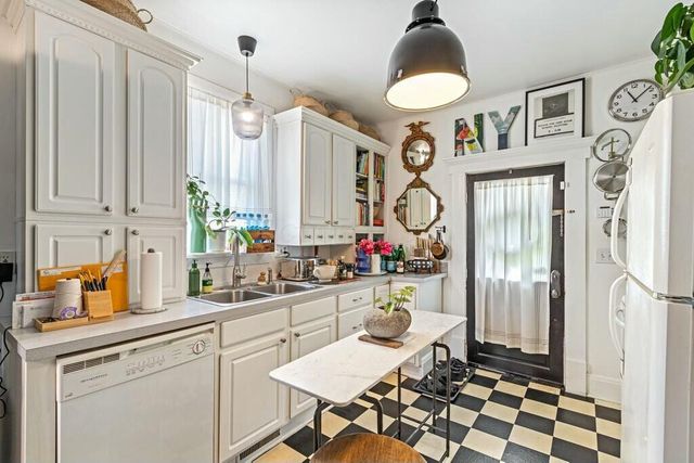383 Schiller Alley, Columbus, OH 43206