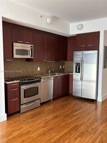 2001 Meridian Ave 309, Miami Beach, FL 33139