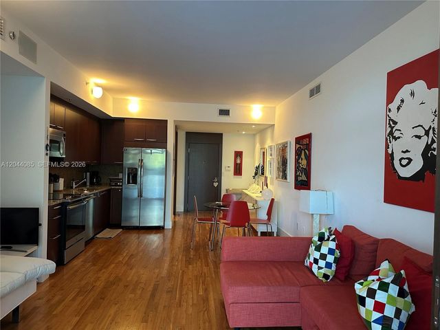 2001 Meridian Ave 309, Miami Beach, FL 33139