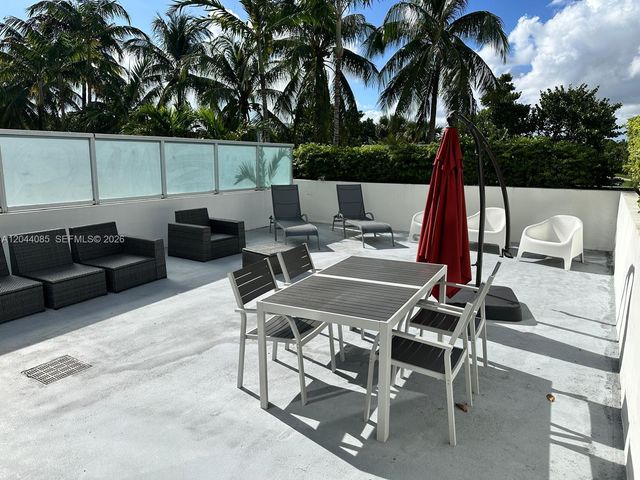 2001 Meridian Ave 309, Miami Beach, FL 33139