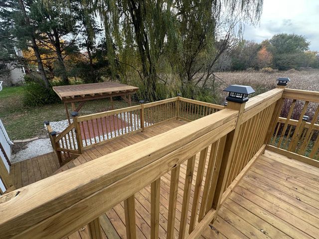 7765 S Mission DRIVE, Franklin, WI 53132